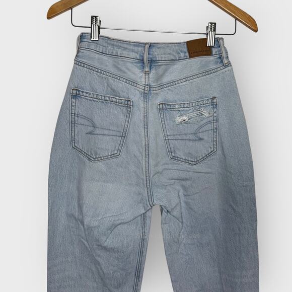 American Eagle Highest Waist 90s Boyfriend Jean Size 0 Light Wash Ripped Denim - Picture 8 of 9